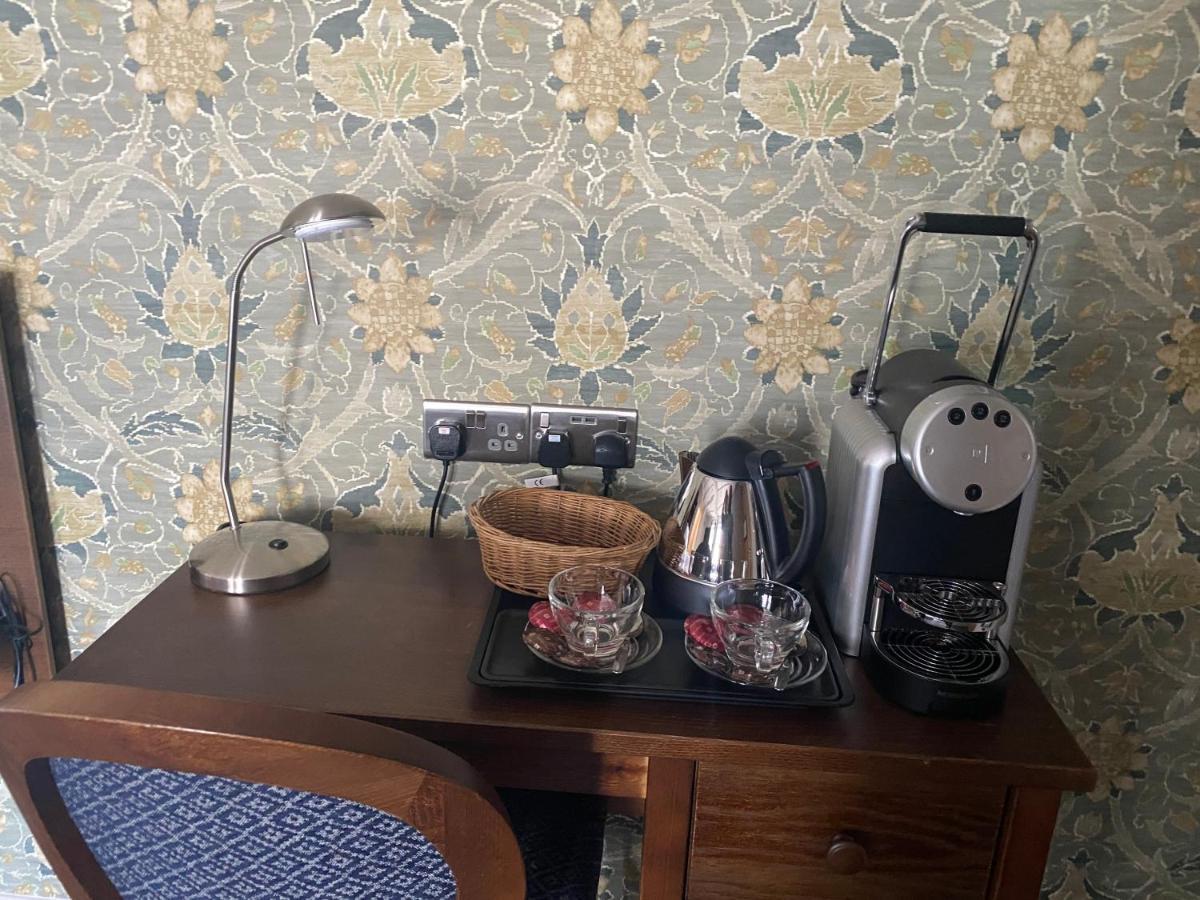 Rooms @ The Dolau Inn ニューキー エクステリア 写真
